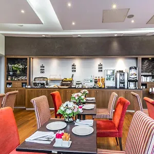 De Berny Hotel